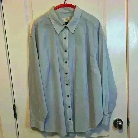 Women’s size XXL blue, long sleeve button-down blouse with two darts. - Picture 1 of 8